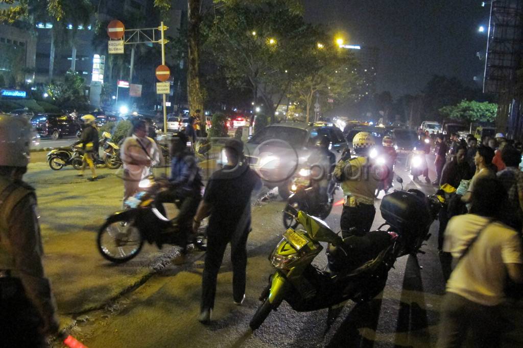 Polisi ditembak di depan...