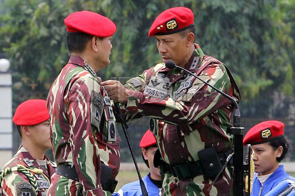 KASAD menjadi warga...