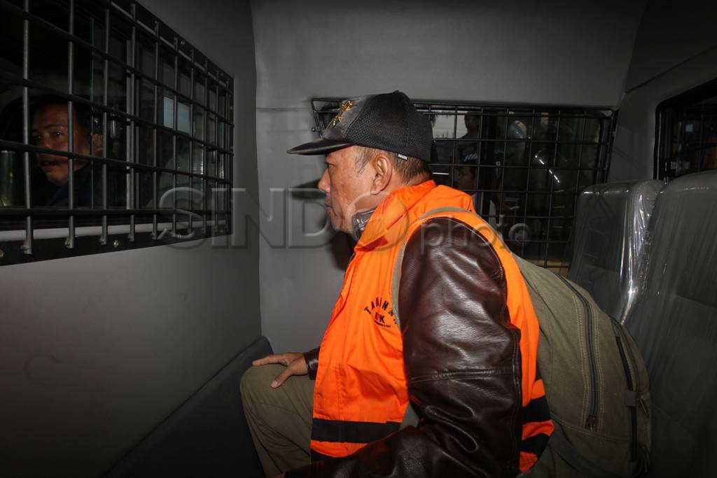 Hakim Pengadilan Tipikor...