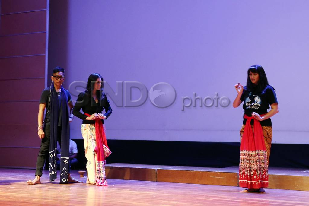Wulan Guritno dan Maudy...