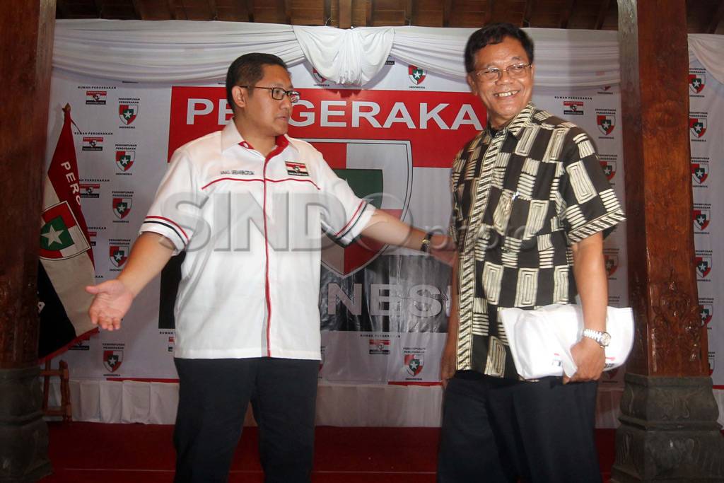 Anas Urbaningrum resmikan...