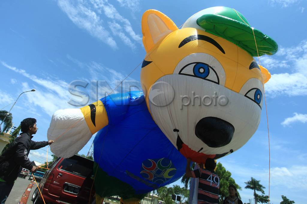 Balon raksasa harimau...