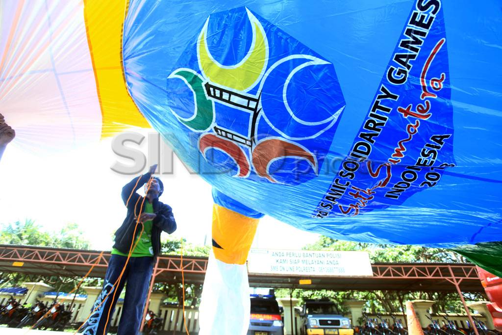 Balon raksasa harimau...