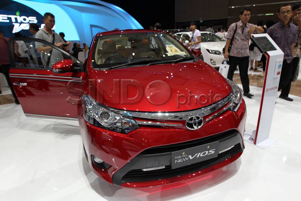 IIMS 2013, Forwot Car...