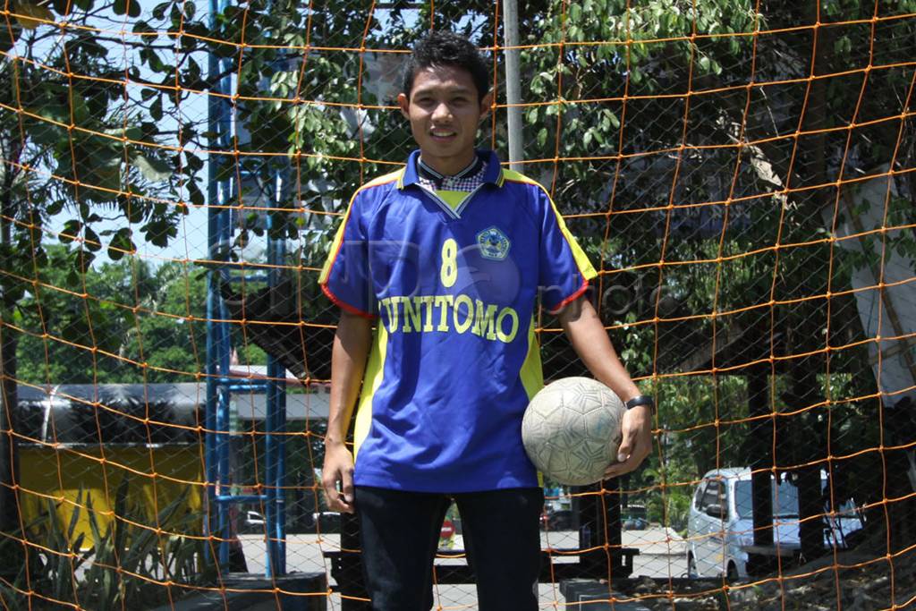 Kembali kuliah Evan...