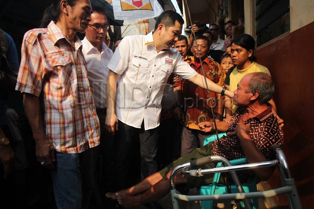 Gelar bakti sosial,...