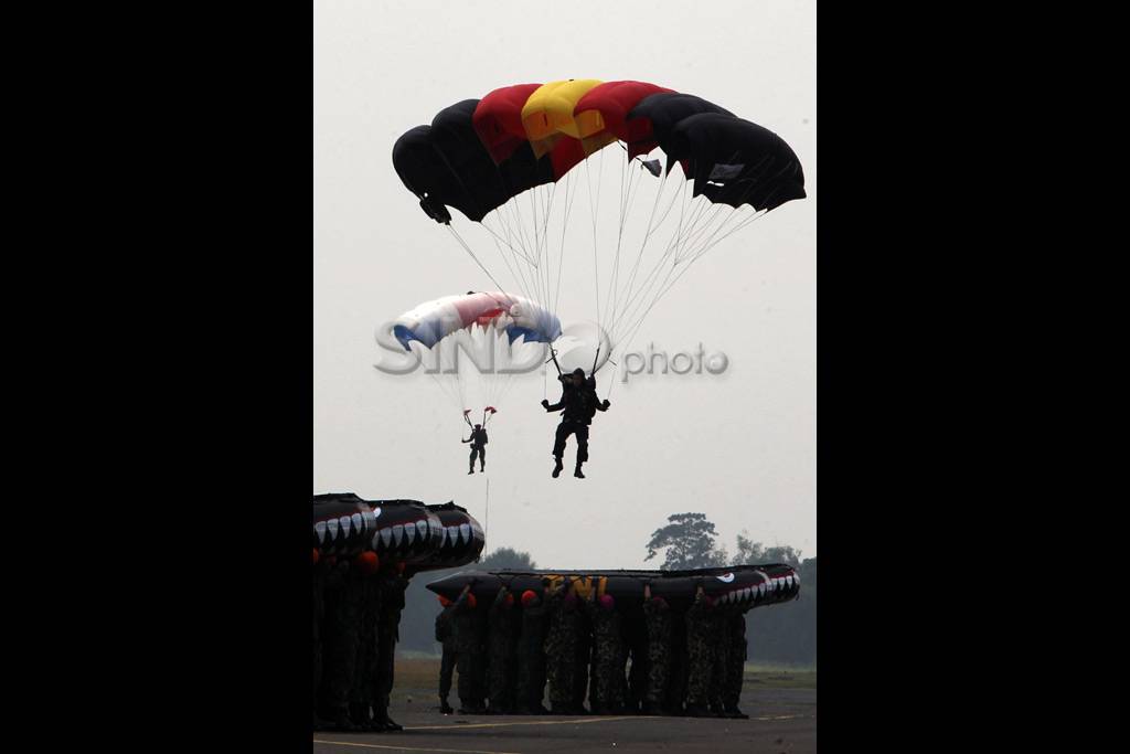 Gladi Bersih HUT TNI...