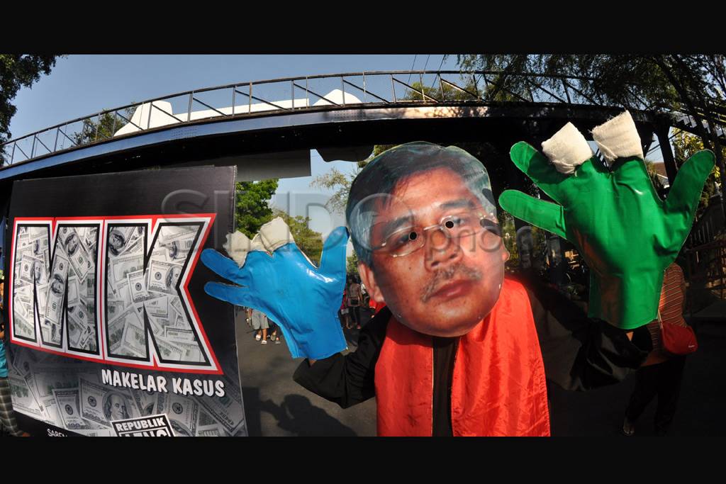 Potong jari koruptor