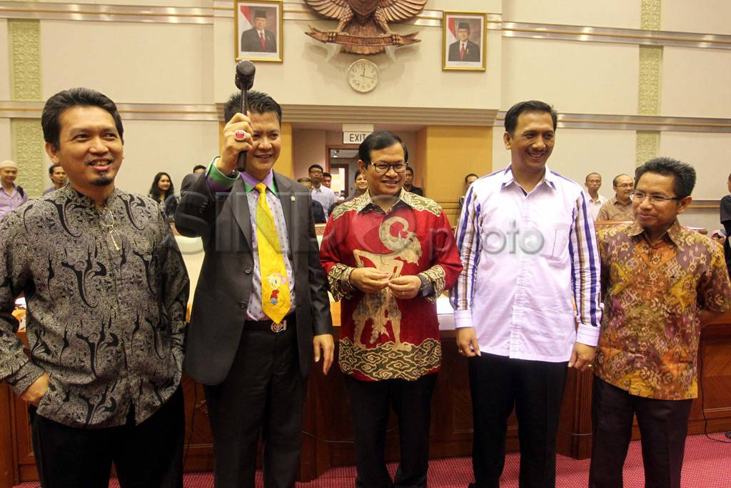 Pieter C Zulkifli resmi...
