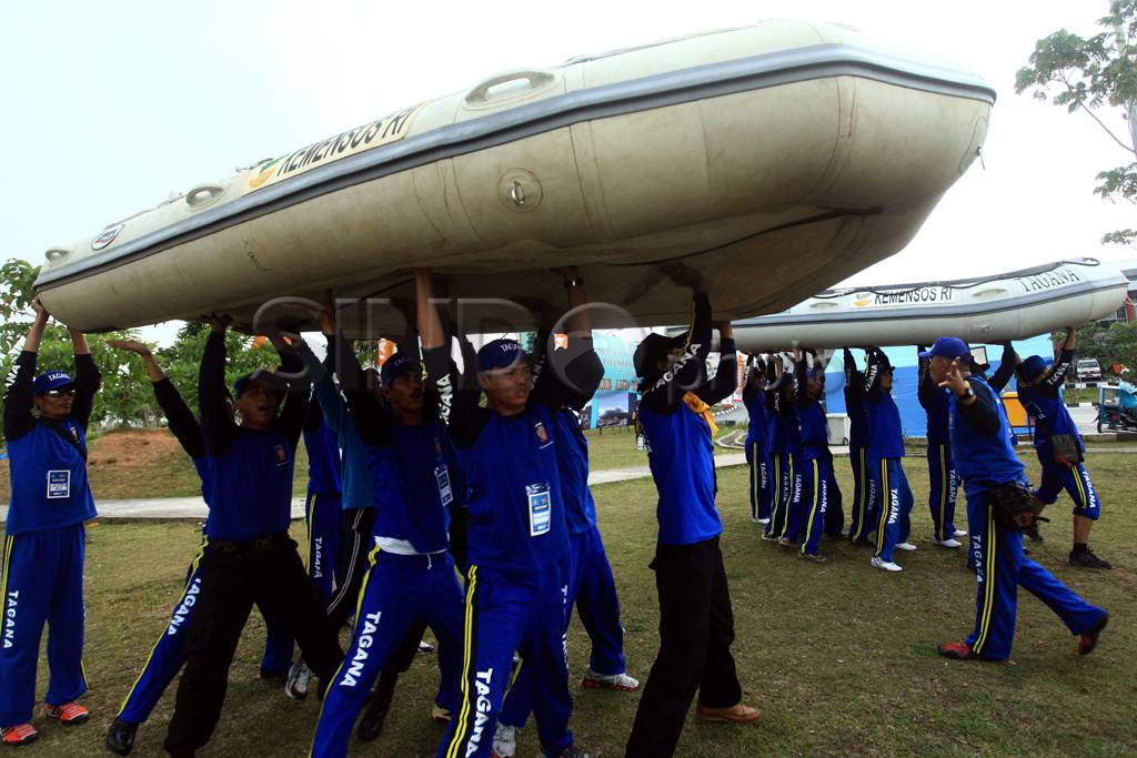 Relawan bencana ASEAN...