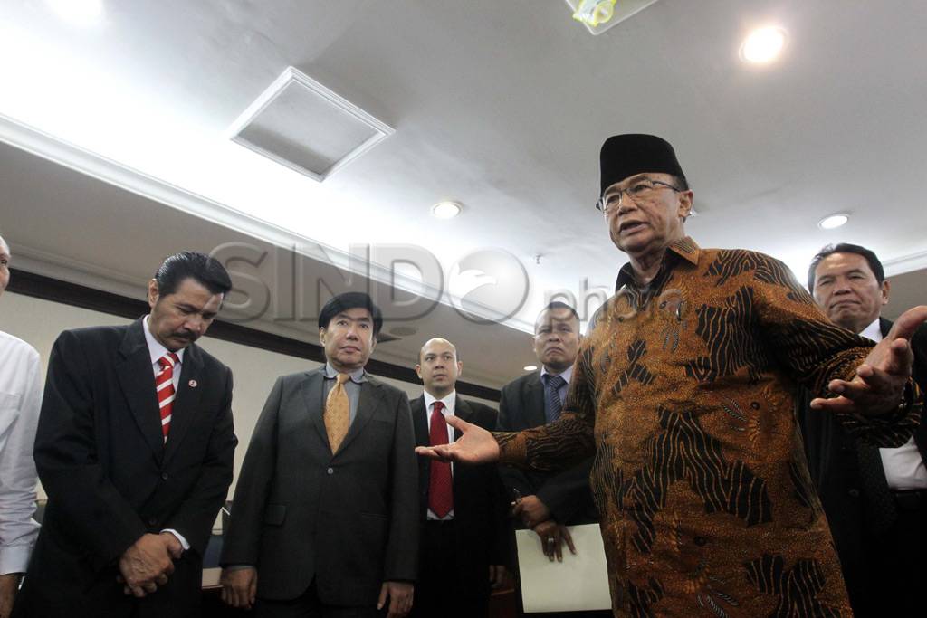 Protes posisi Pancasila...