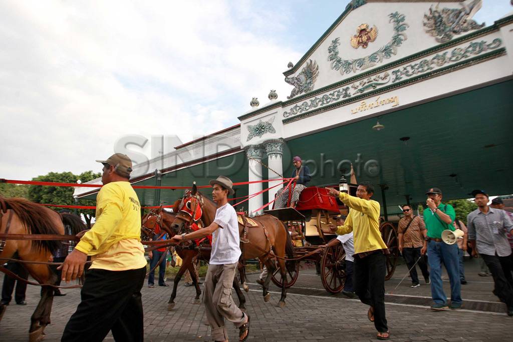 Kirab Kereta Royal Wedding