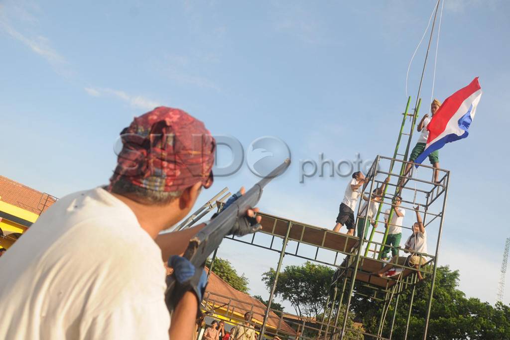 Drama kolosal Surabaya...