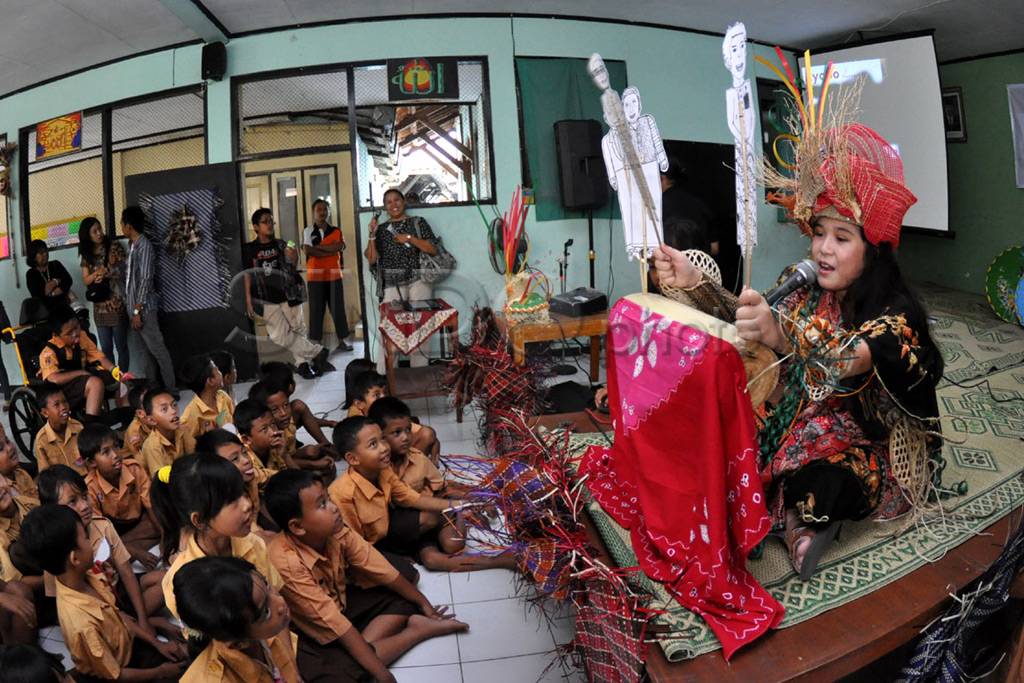 Wayang kreasi RKI ajak...