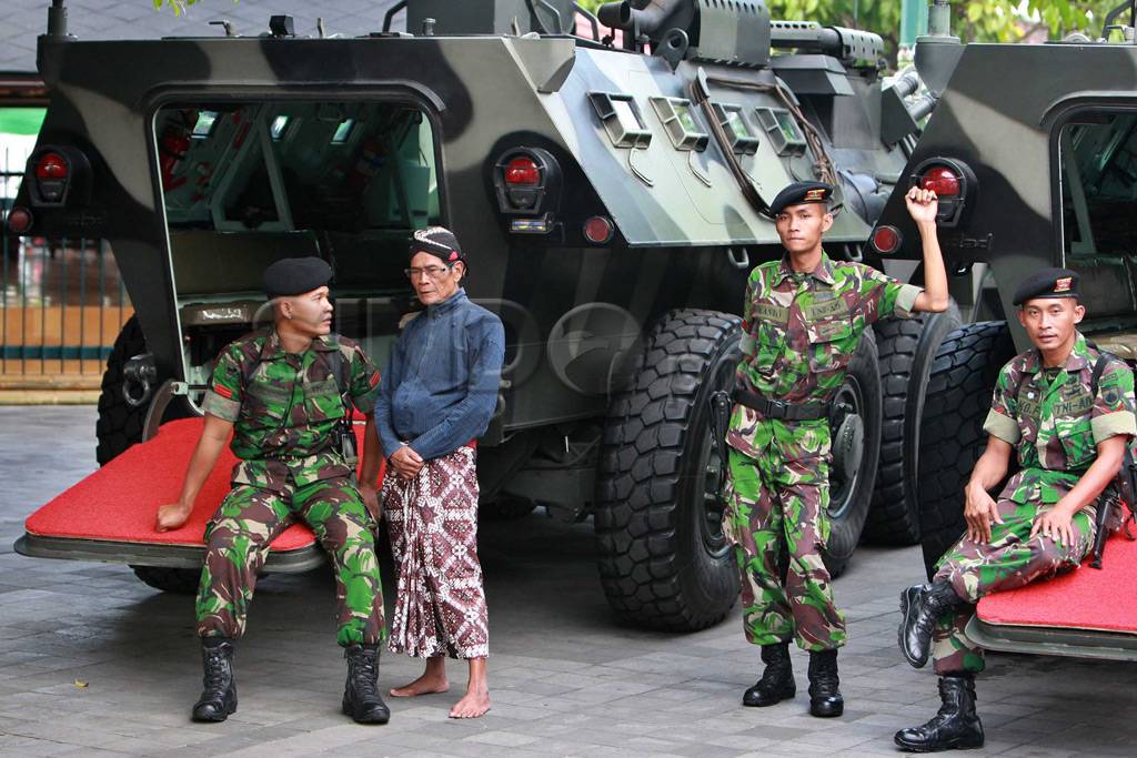 Pernikahan Agung Keraton...
