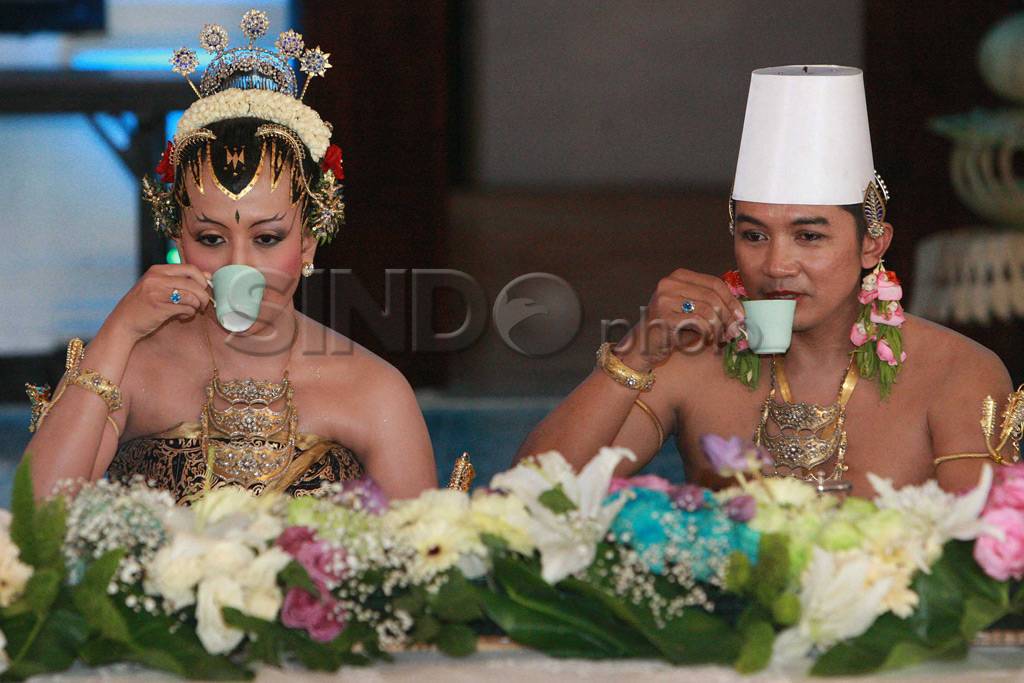 Pernikahan Agung Keraton...