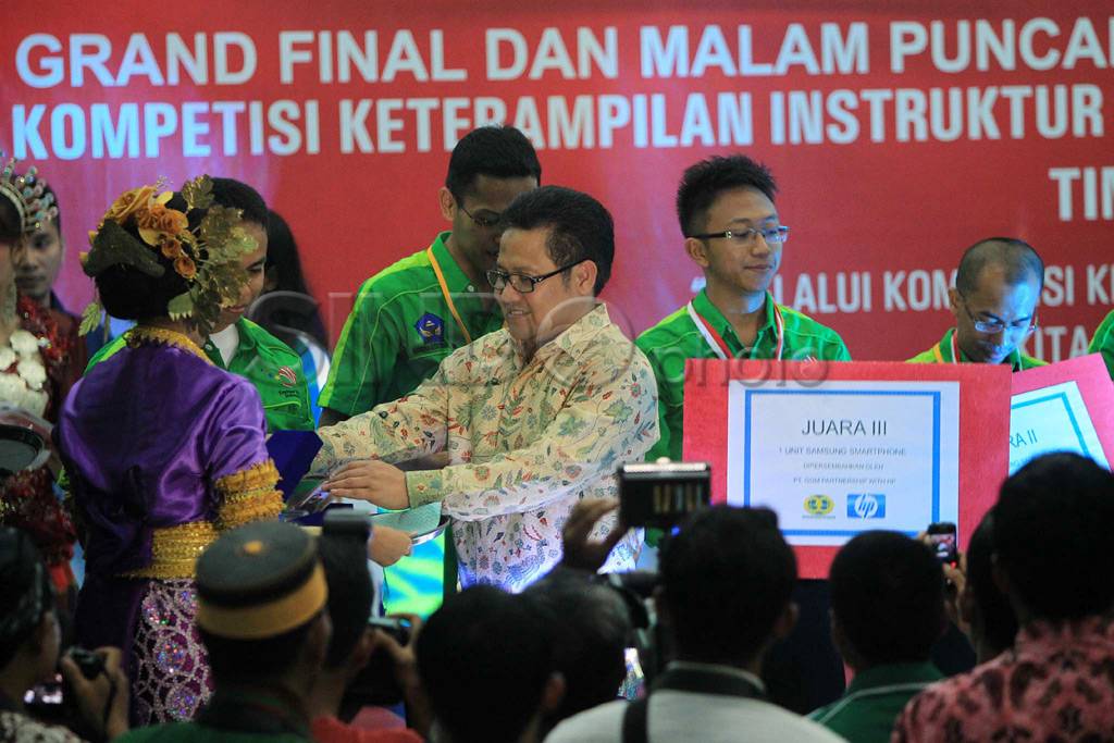 Menakertrans hadiri...