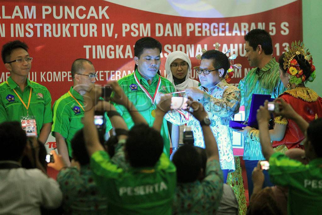 Menakertrans hadiri...