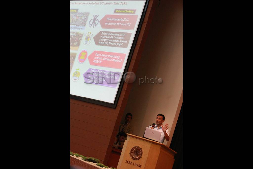 Wiranto hadiri dialog...