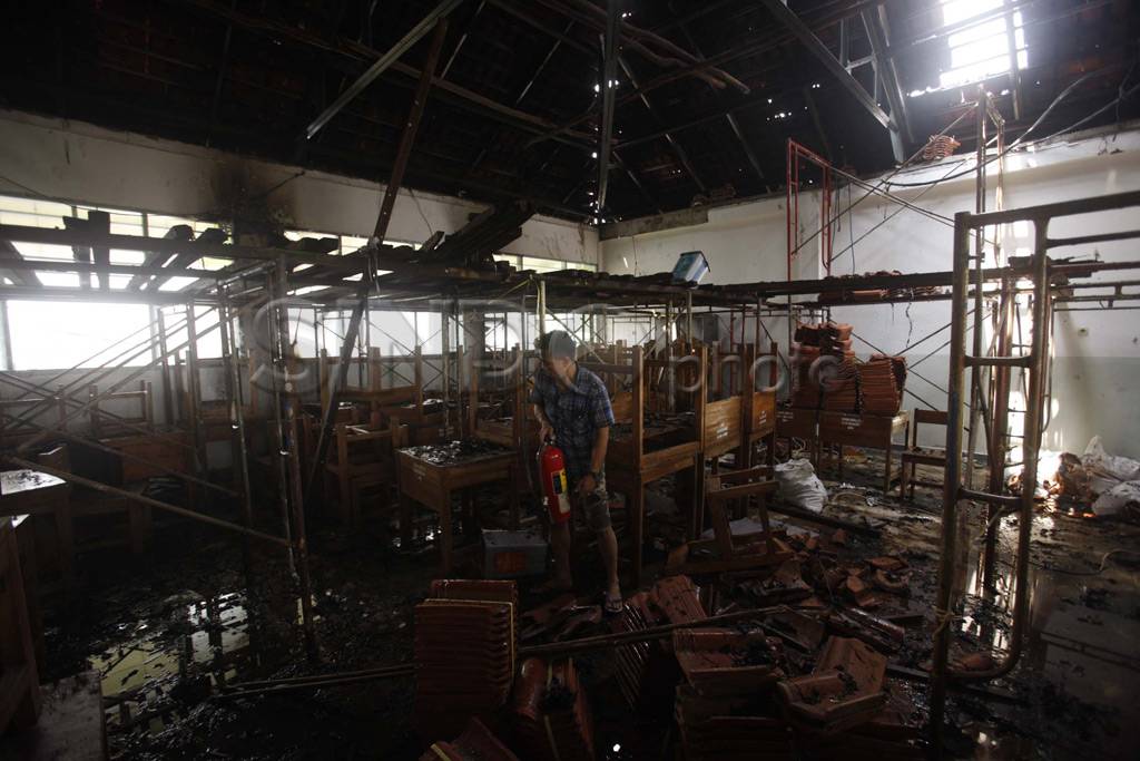 SMA 78 Kemanggisan terbakar