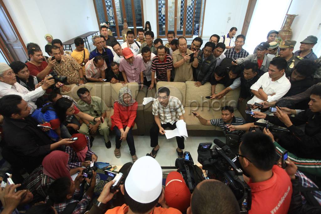 KPK geledah rumah Wali...