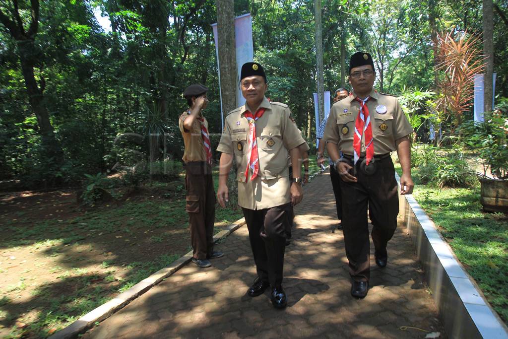 Menhut hadiri pelantikan...