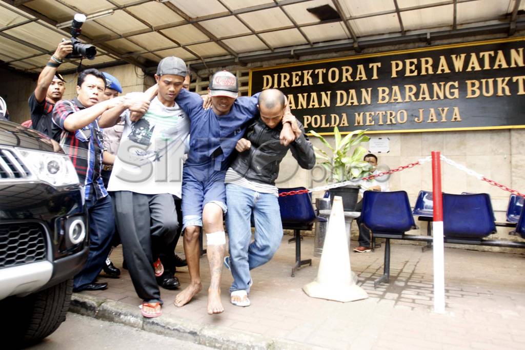 Kaki tersangka pembunuh...