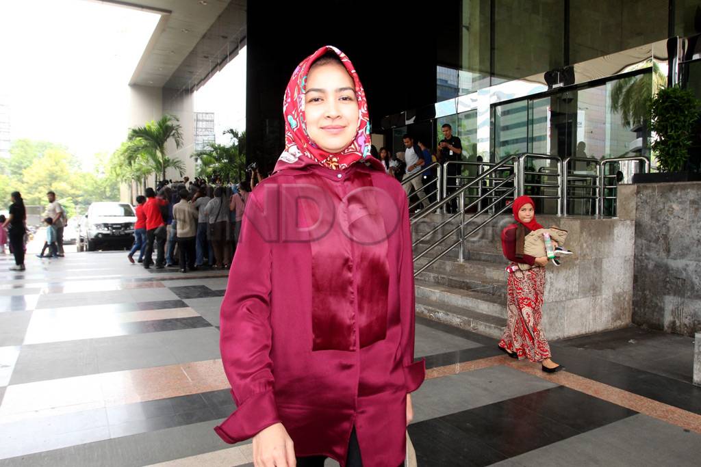 Airin kembali jenguk...