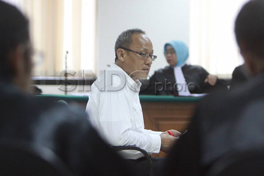 Sidang perdana Deddy...