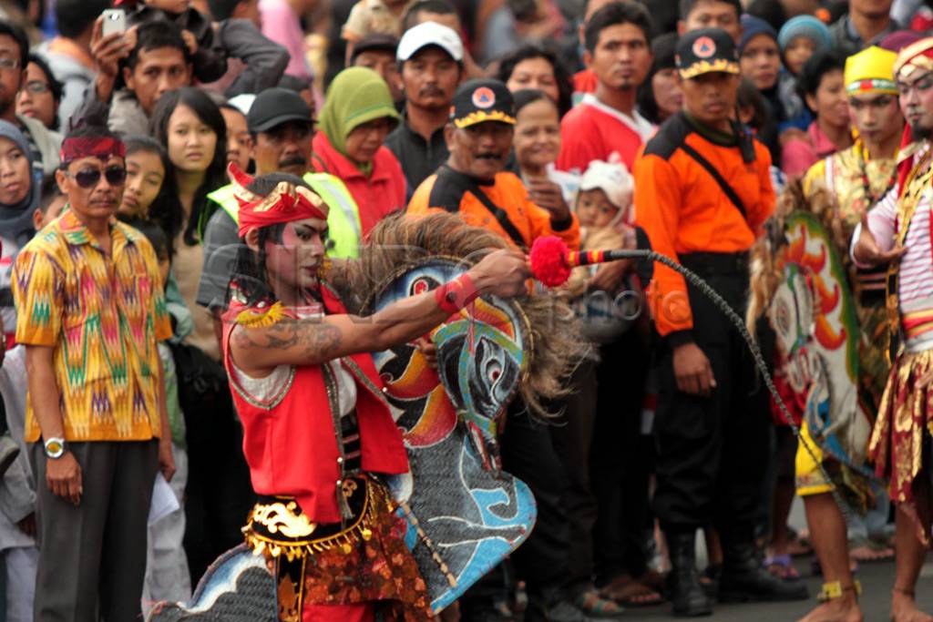 Kirab budaya ruwatan...