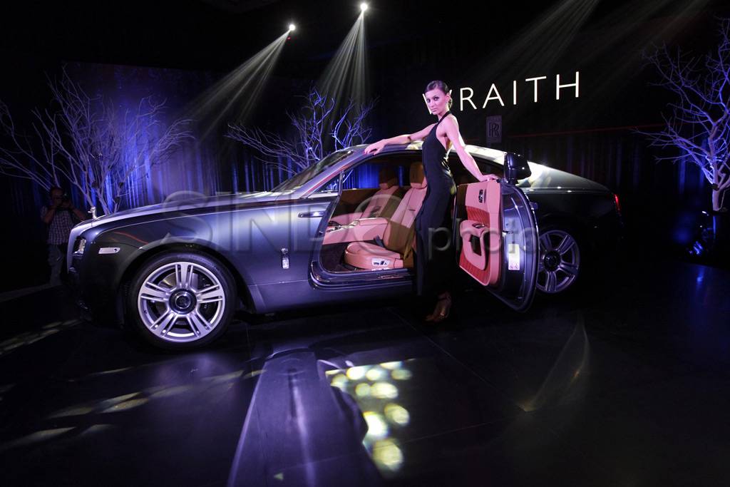 Roll-Royce Wraith hadir...