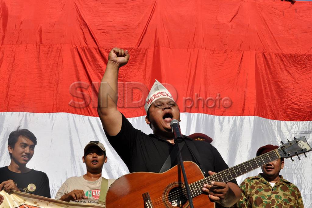Pemuda dan warga Solo...
