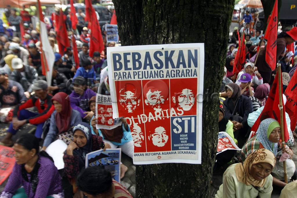 Ribuan buruh tani demo...