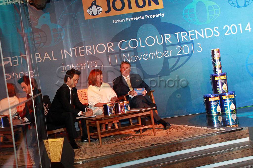 JOTUN, Hadirkan Warna...
