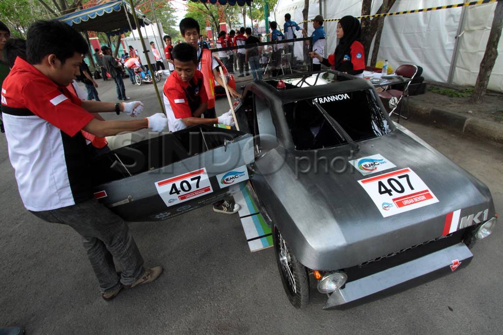 30 Perguruan Tinggi...