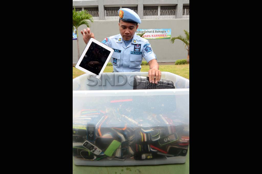Pemusnahan barang hasil...