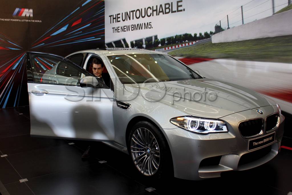 The new BMW M5, inovasi...