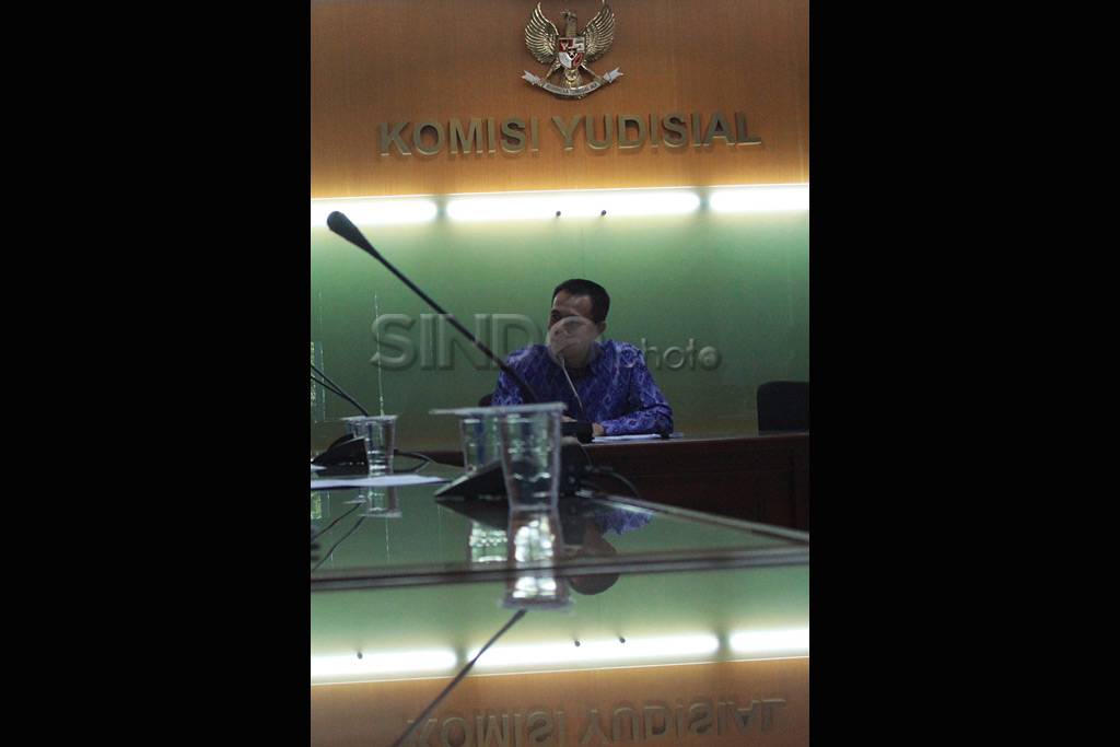 Hakim Agung dilaporkan...