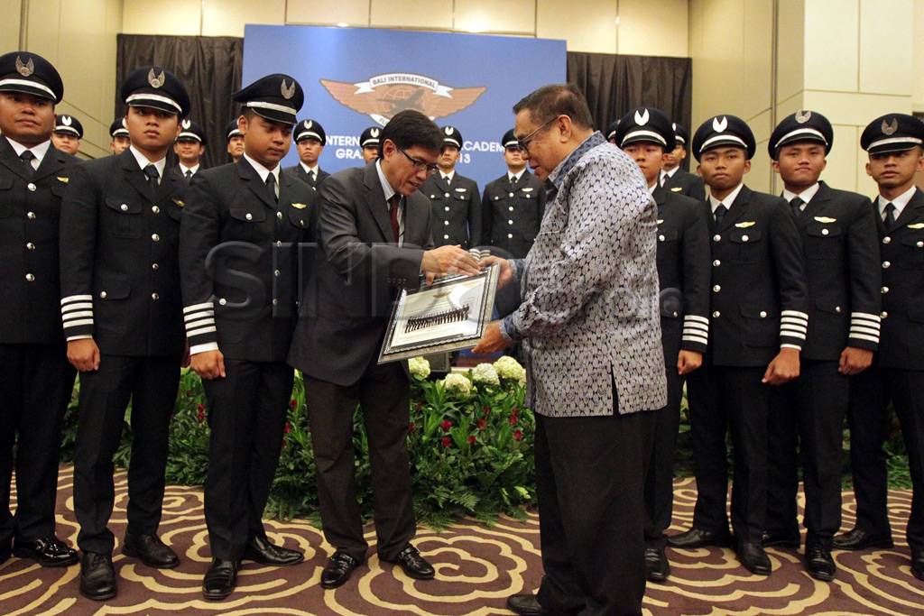 21 Pilot lulusan BIFA...