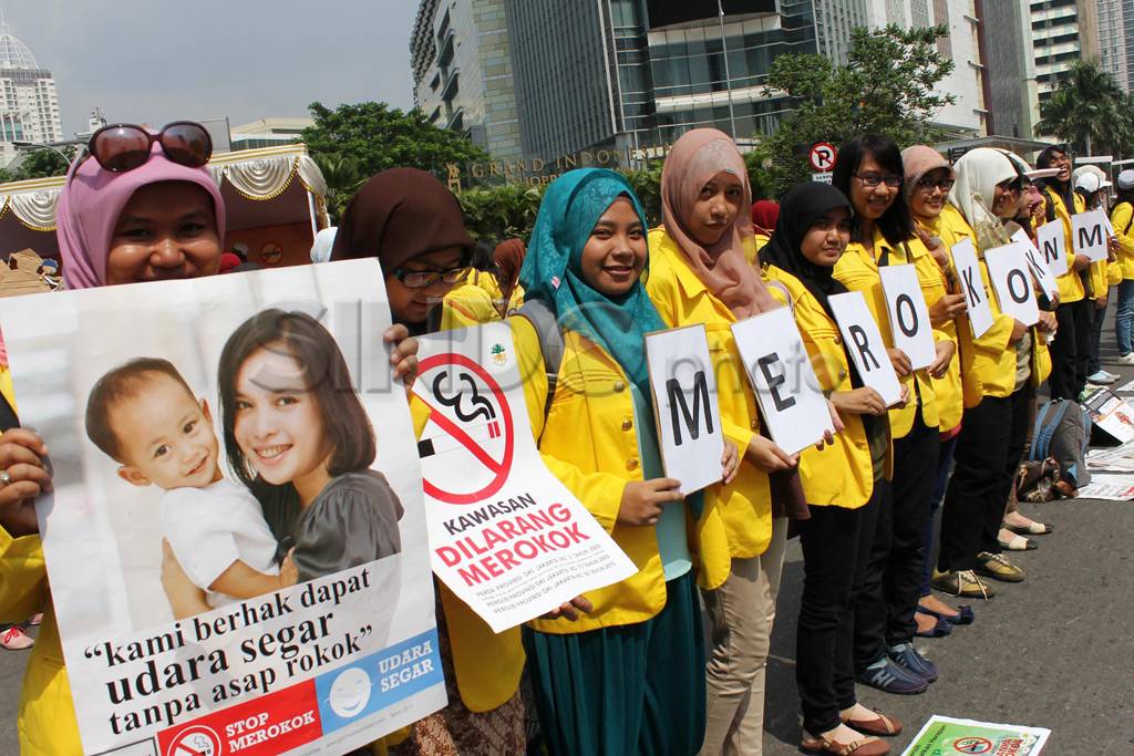 Mahasiswa kampanyekan...