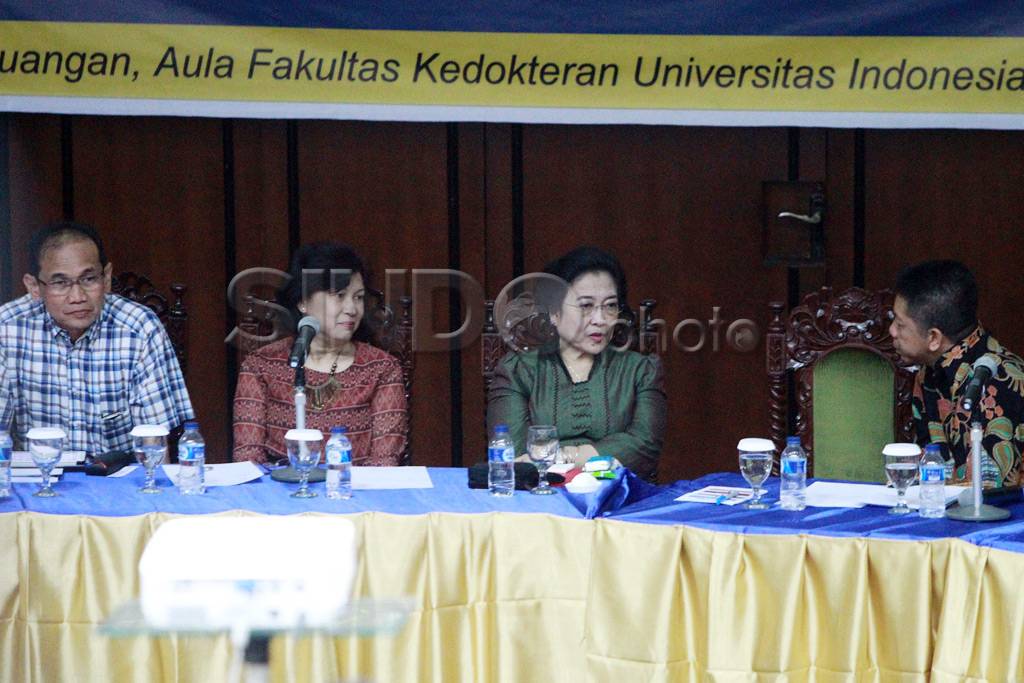 Megawati hadiri seri...