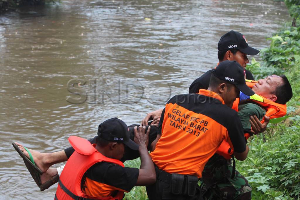 Darurat Siaga Banjir,...