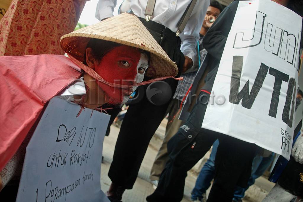 Demo penolakan pertemuan...