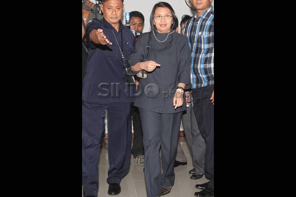 Wamenkeu bersaksi untuk...