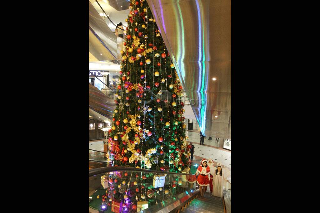 Nuansa Natal di Tunjungan...