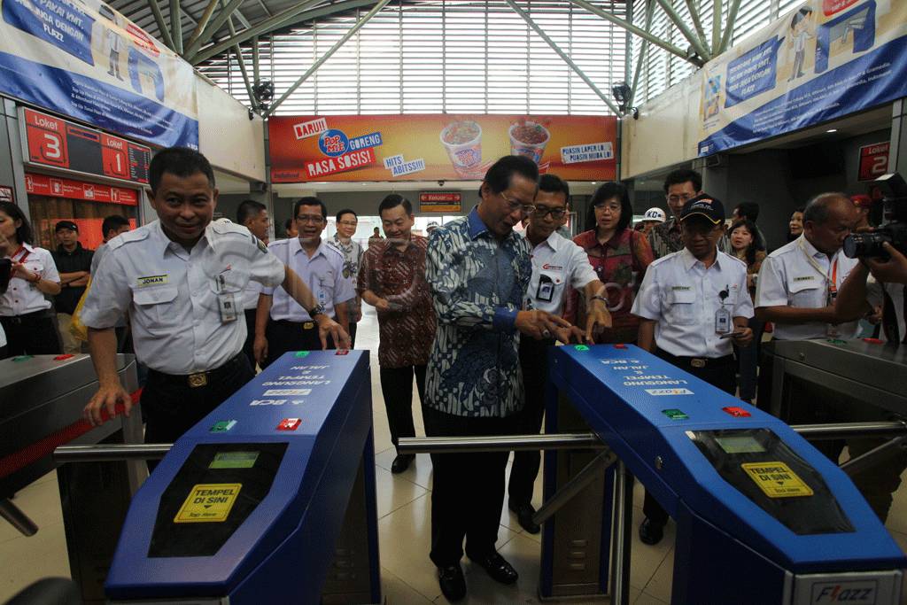 BCA Flazz bisa digunakan...