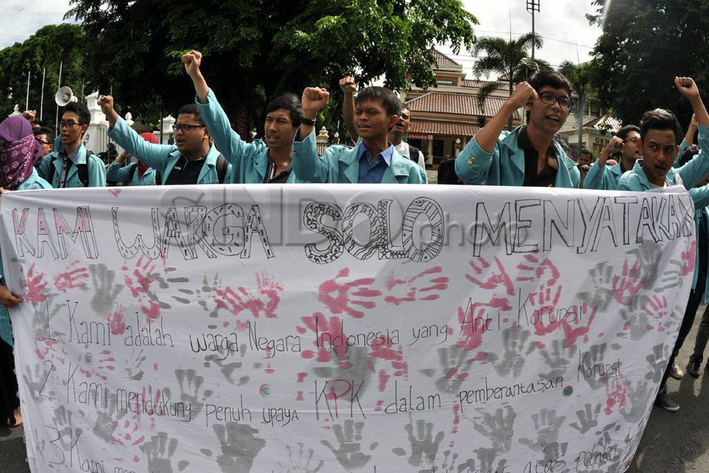 Peringati Hari Anti...