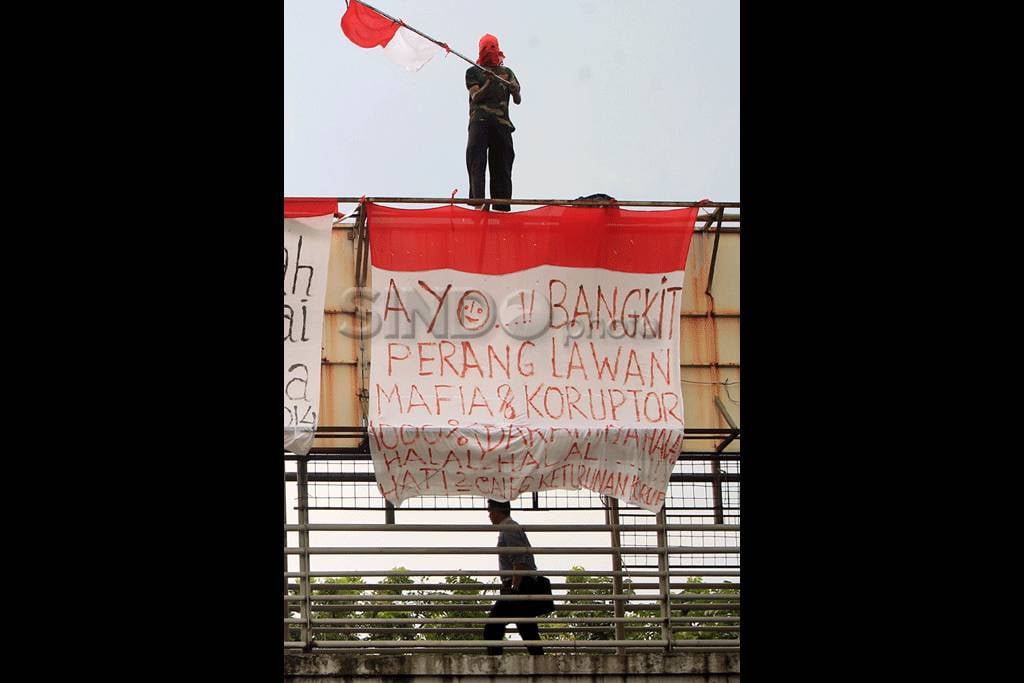 Aksi tunggal Hari Antikorupsi...