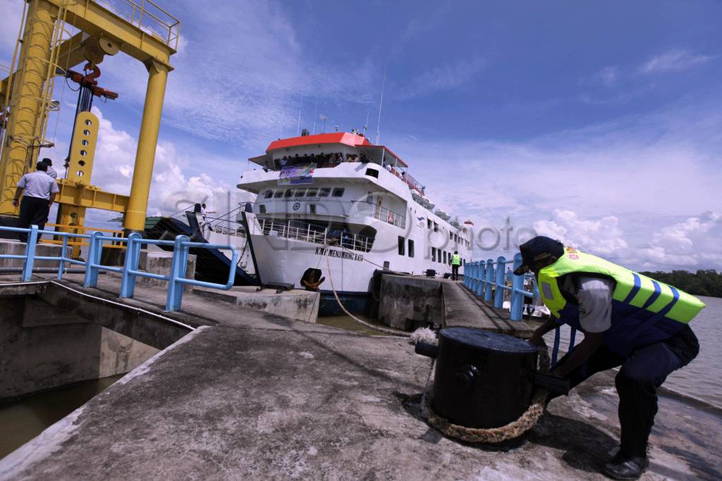 Pelabuhan TAA resmi...