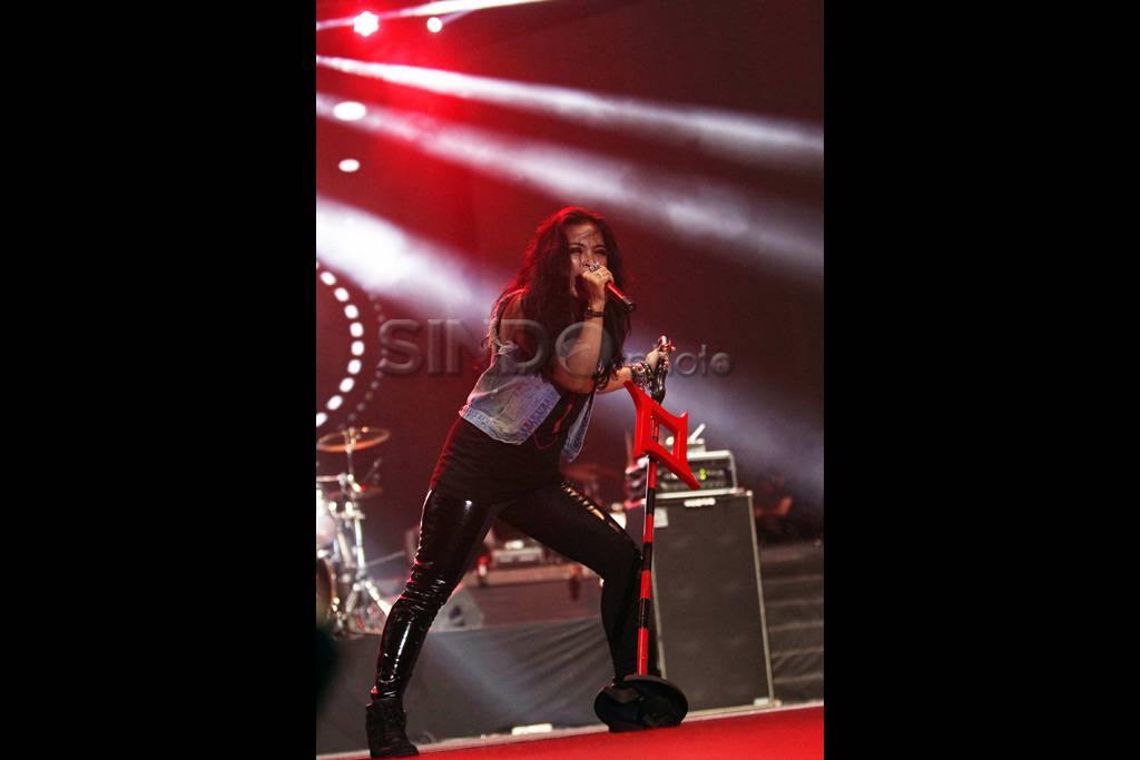 Ribuan Slankers penuhi...